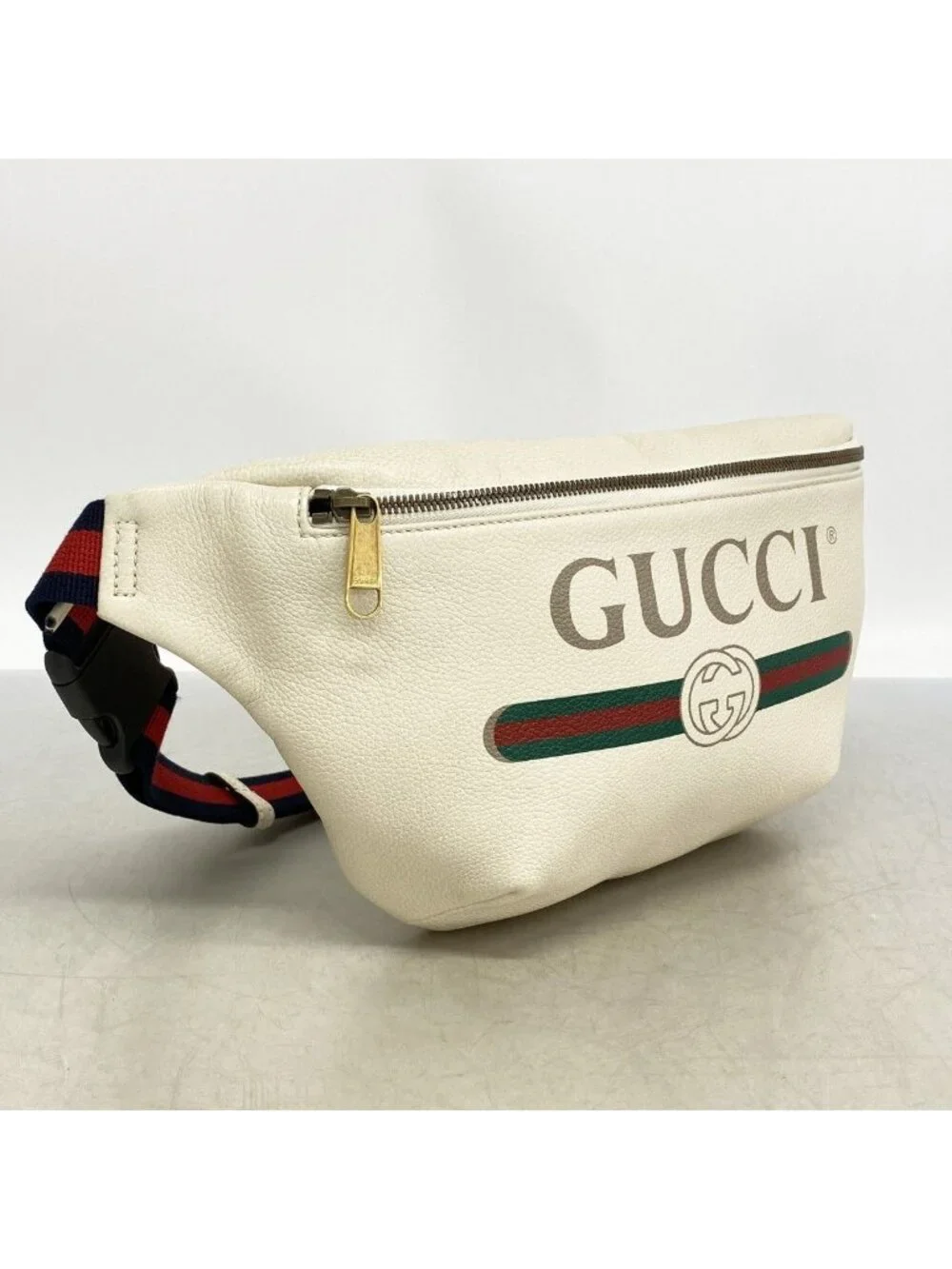 Gucci Waist Bag Leather White Gold